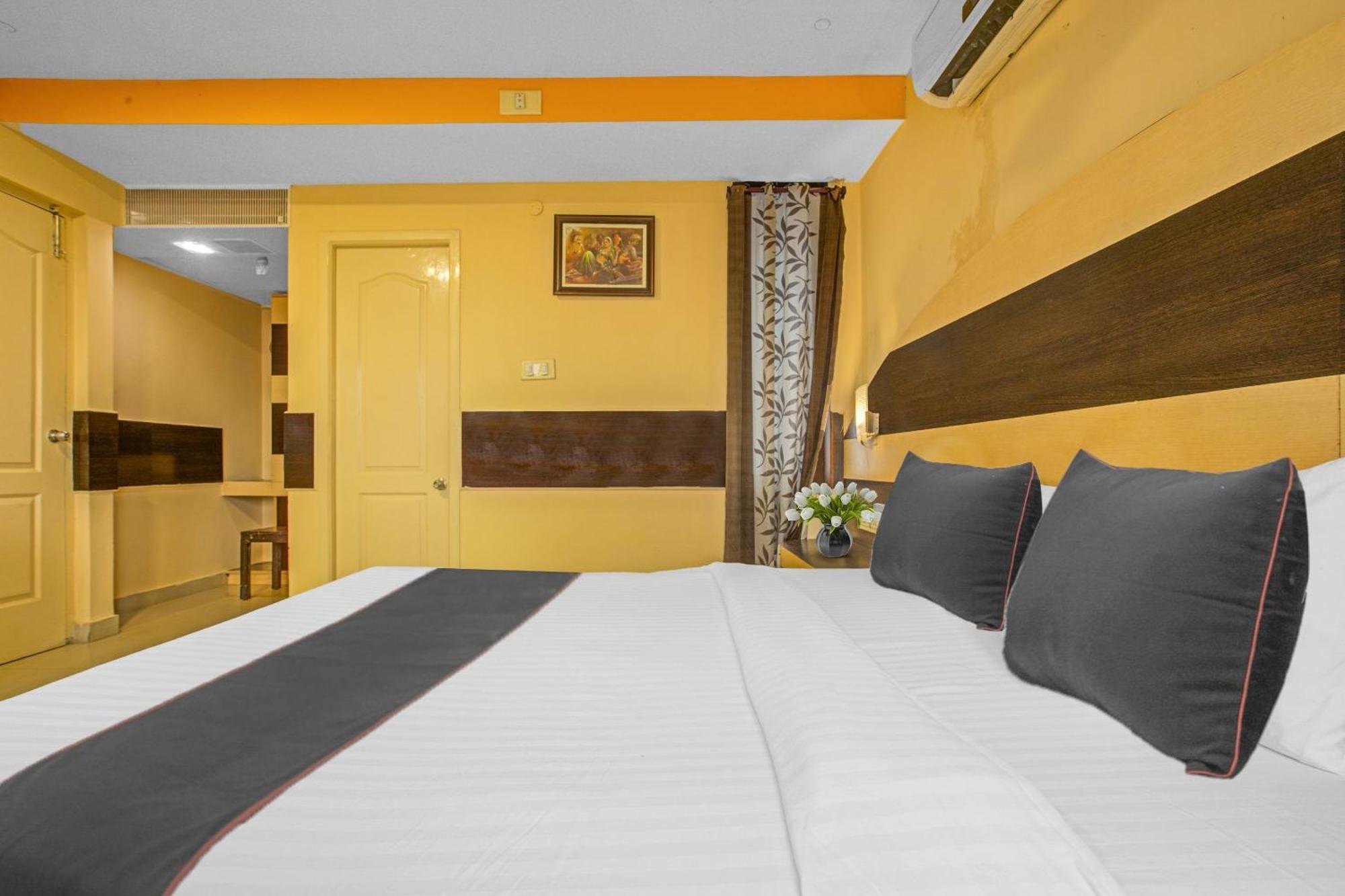 Collection O Mgr Inn Pondicherry Ngoại thất bức ảnh